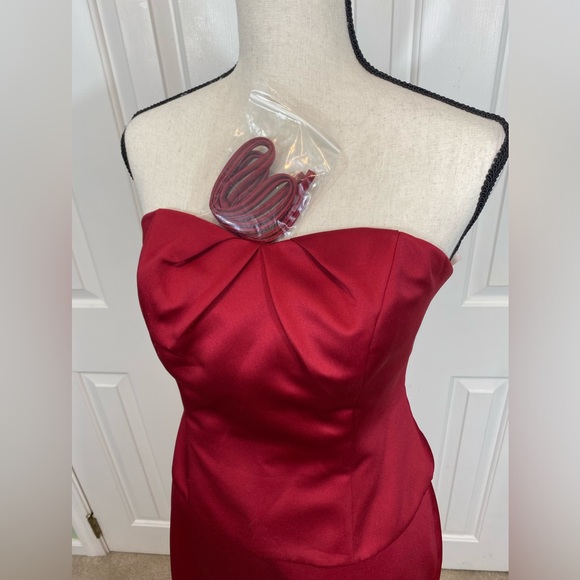 Y2K David’s bridal 2piece red satin strapless corset sz2 Matching maxi skirt sz4 - Picture 5 of 15